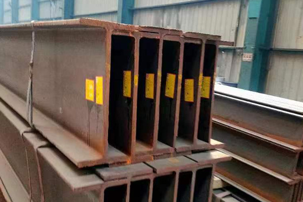 大連鋼結(jié)構(gòu)加工制作涉及到鋼材的選材、加工、制作和安裝等各個(gè)環(huán)節(jié)